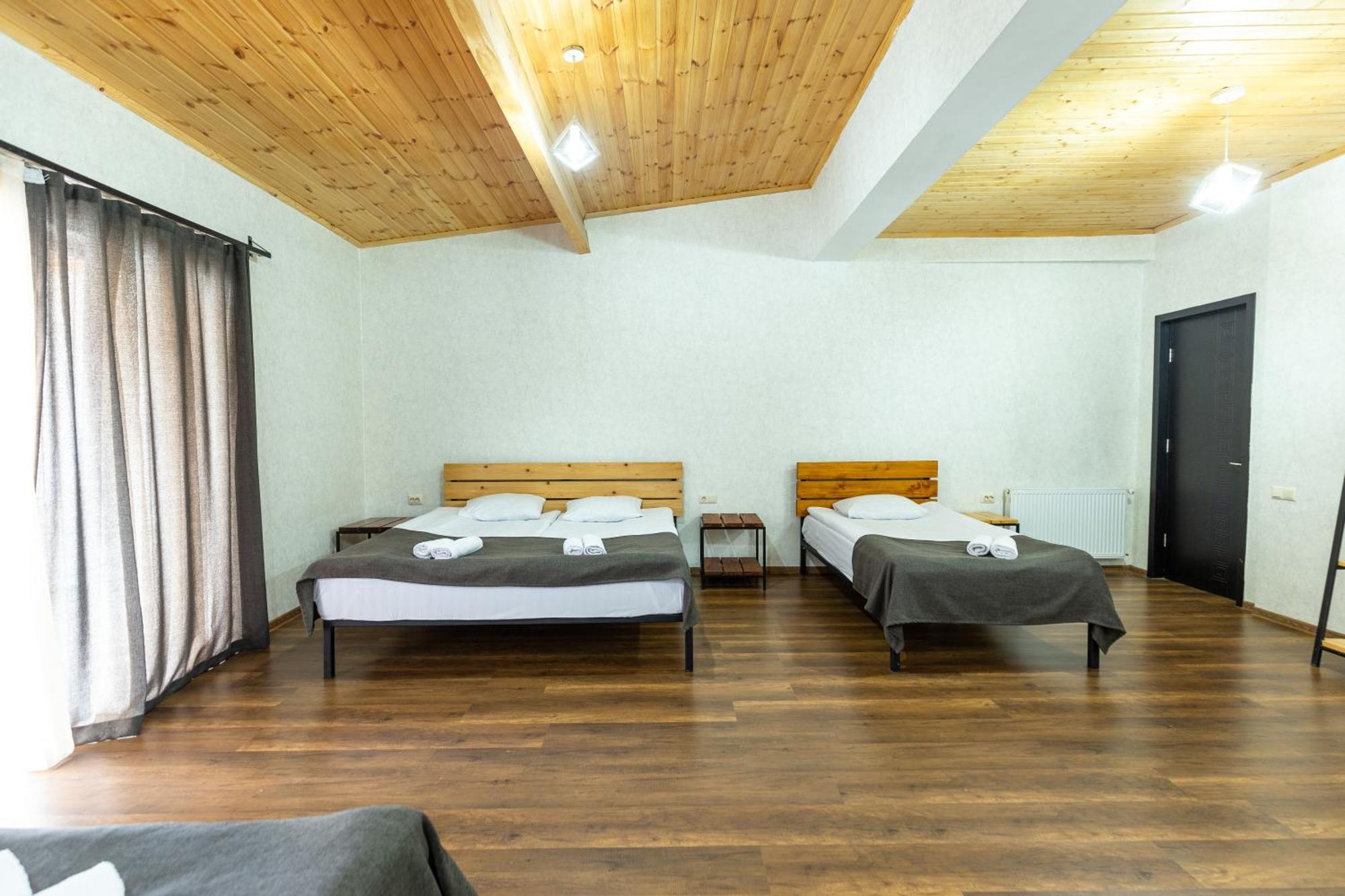 Mestia Hotel Amirani Екстер'єр фото