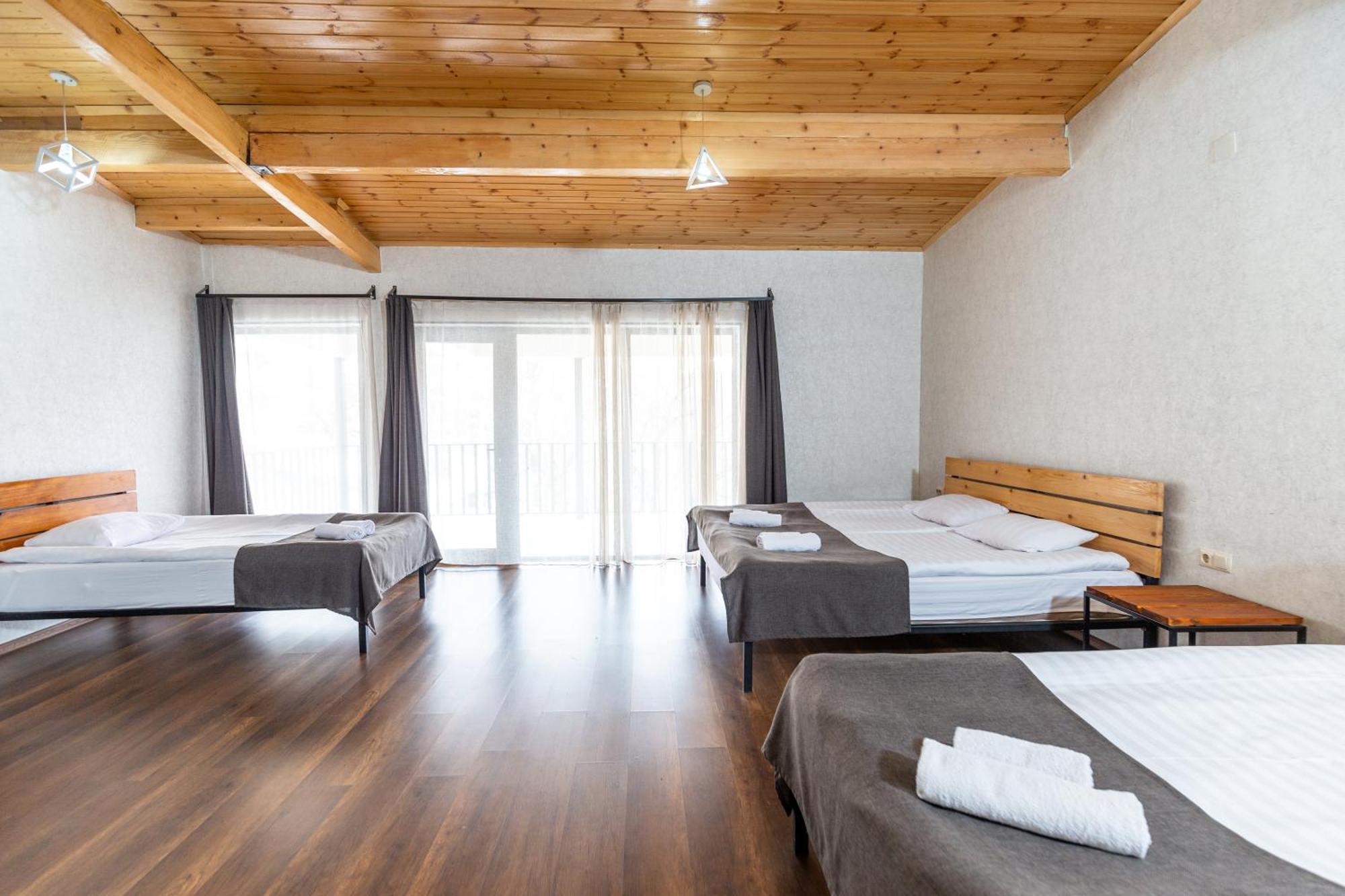Mestia Hotel Amirani Екстер'єр фото